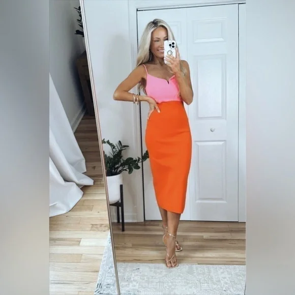 Express Body Contour V-Wire Color Block Midi Sweater Dress Large - Picture 10 of 16